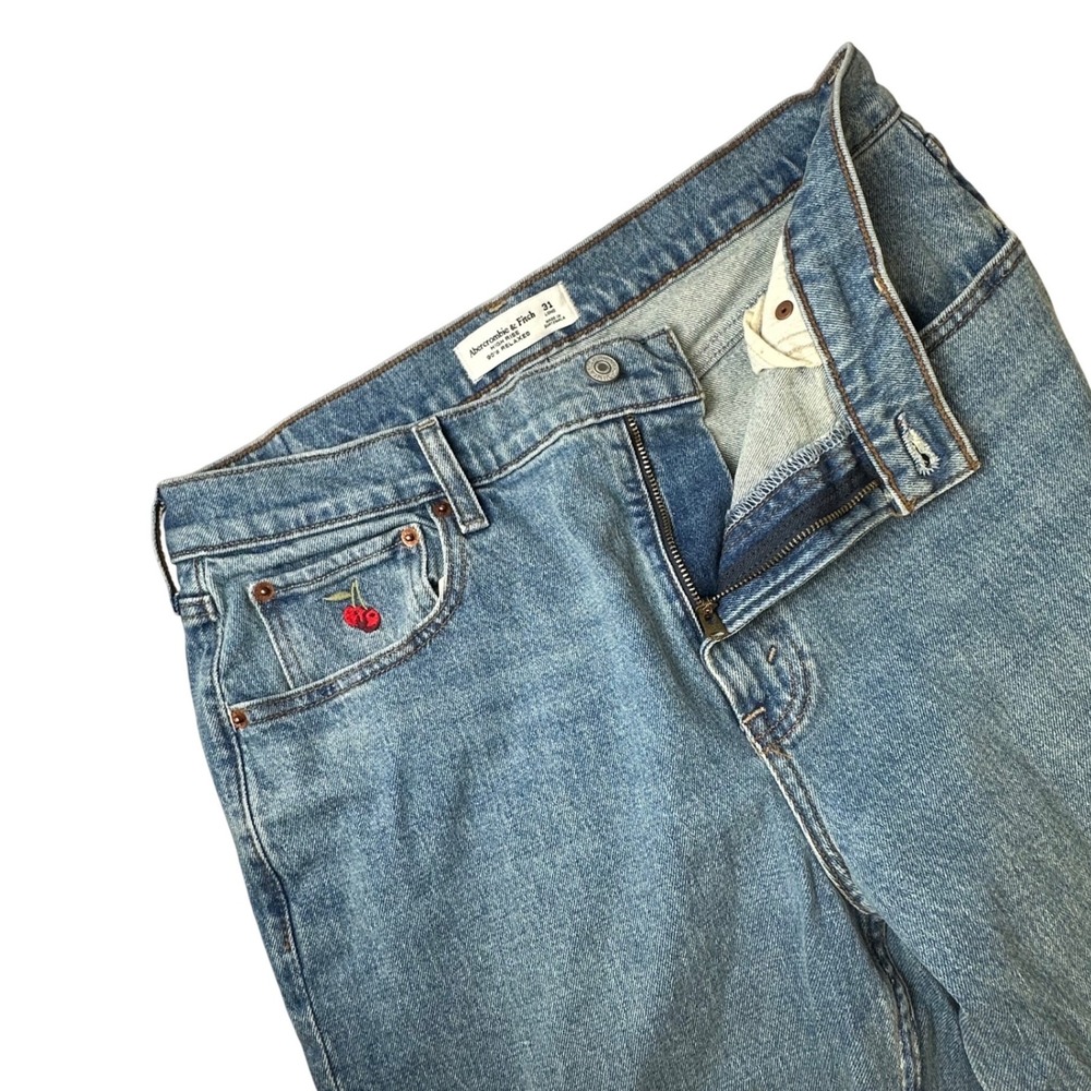 Abercrombie & Fitch 90s Relaxed Jeans Women's 31 Long High Rise Cherry Blue